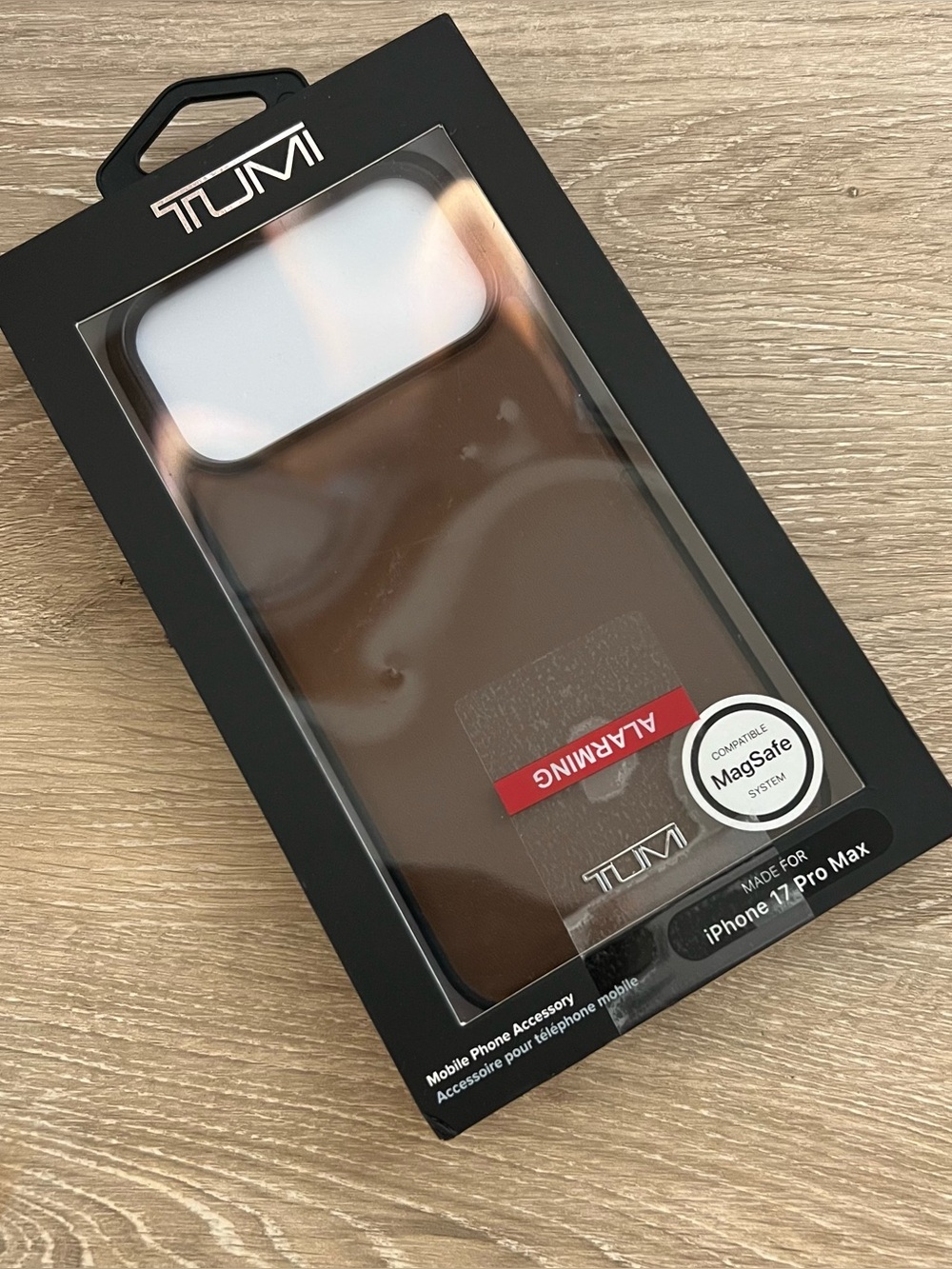 Tumi IPhone 17 Pro Max Leather Phone Case